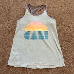 3/$20 ✨ Cali Girl’s built in bra Tank